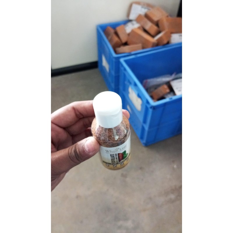 White Leaf Exfoliate Walnut Scrub 75g(Pack of 2) For Face