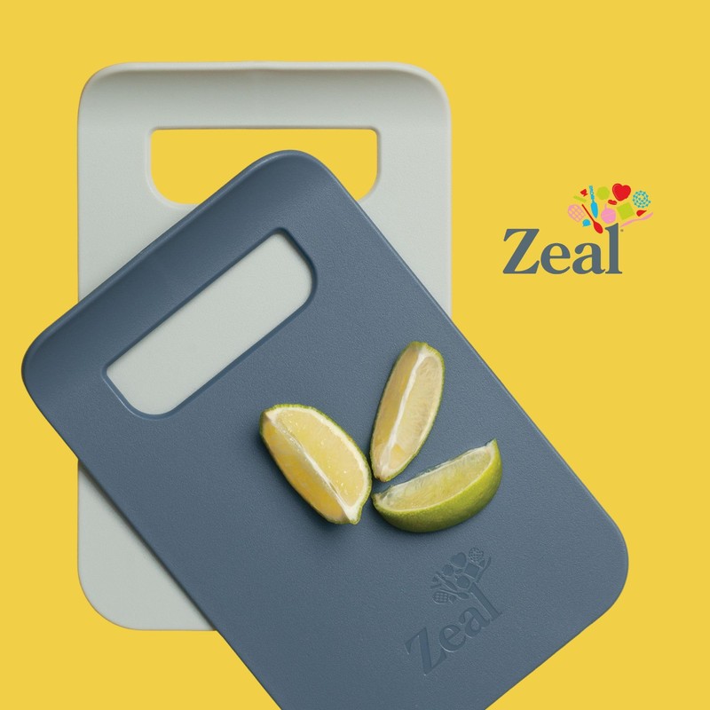 Zeal “Straight to Pan” Slim Kitchen Chopping Board, Plastic, 21.5