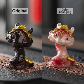 Handcrafted Color-Changing Resin Snake Tea Pet – A Symbol of Wealth and Lucky,Feng Shui Ornament (Red)