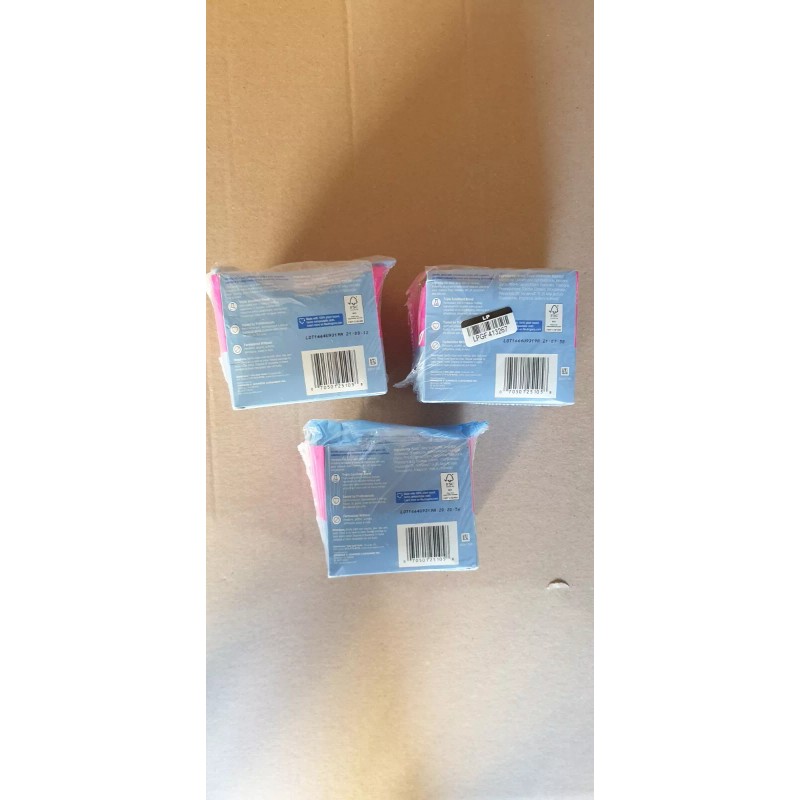 Neutrogena Makeup Remover Wipes, Ultra-Soft (Pack of 6), 150 Total