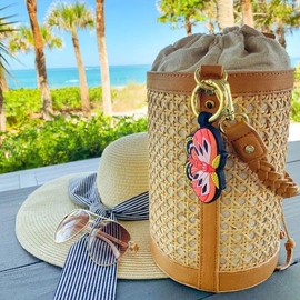 Bagnet Magnetic Bag Clip- Silicone Designs- $24.99 - $26.99 - Style: Full Bloom