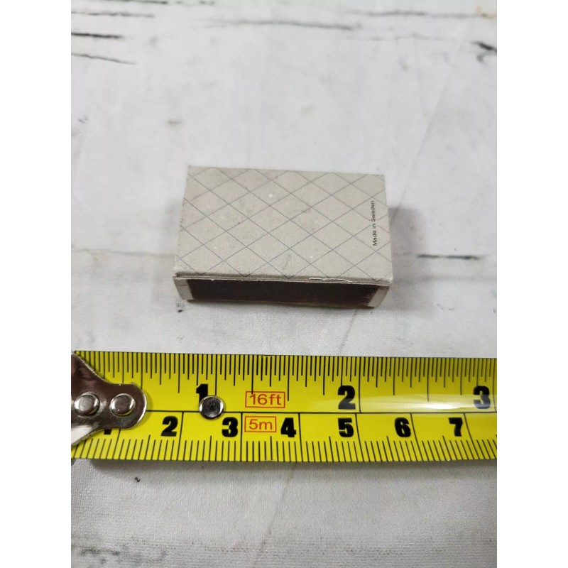 Vintage Matchbook Matches Unstruck Chevron Matchstick Box w Full Matches