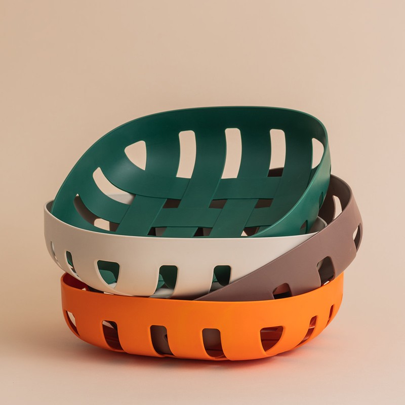 4 types of multipurpose baskets containing Dr. House, cocoa /