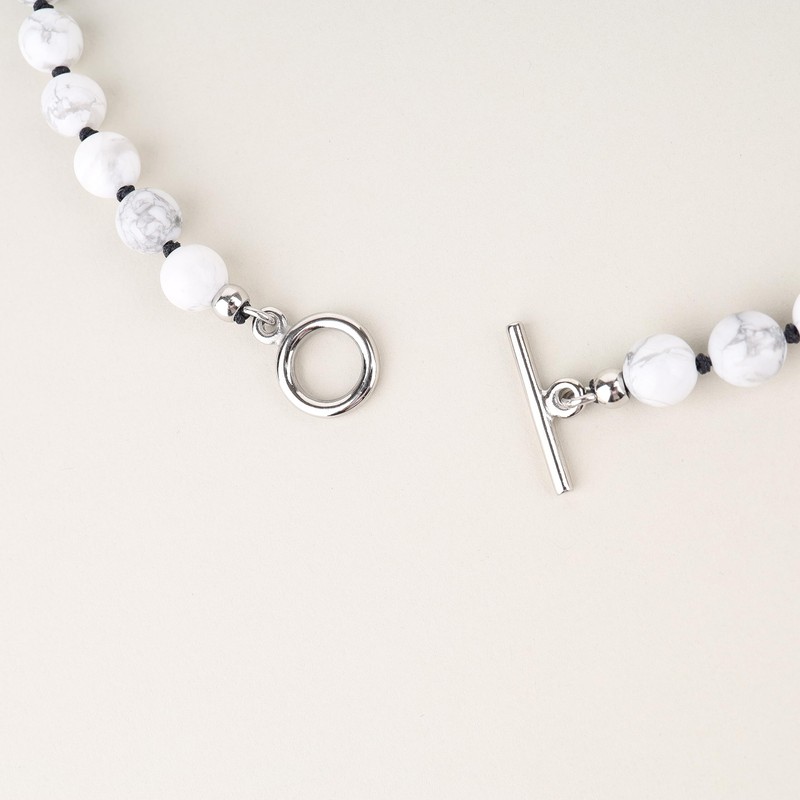 GAVU Handmade White Holwith Stone Beads Necklace for Men 50