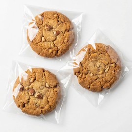 Cookie Bags 4x6 Inch Clear 200 Pcs, Self Seal Cellophane Bags Food Grade, Resealable Transparent Treat Wrappers for Cookies Candy Snacks Birthday Wedding Party Favors