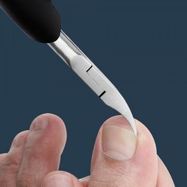 H Plus Mall Nail Care Tools Nail Nippers Toenail Nippers Thick Nail Clippers / 에이치플러스몰 네일케어도구 네일니퍼 발톱니퍼 두꺼운 손톱발톱깎이