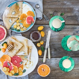 Dooke Coasters for Drinks,Round Absorbent Ceramic Stone Coasters Set of 6 with Cork Base,Funny Drink Coasters with Holder for Cold Drinks Wine Cups Tabletop Protection,4 Inches,Turquoise Green Marble