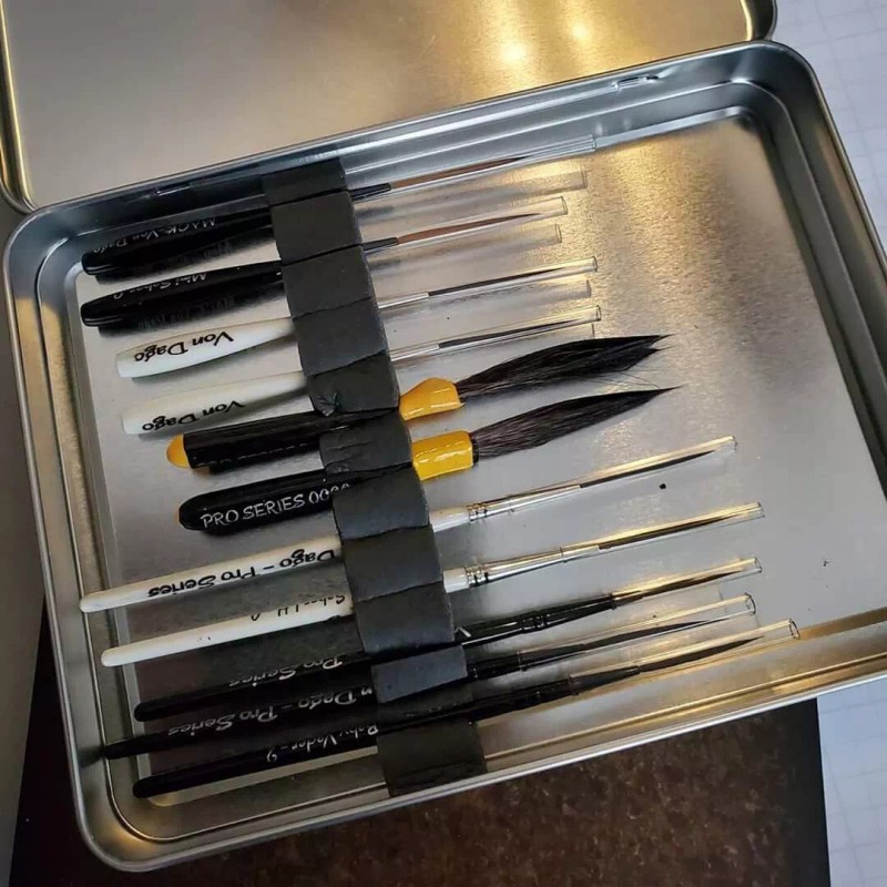 Von Dago "Pro-Series" / Andrew Mack LEAK PROOF Metal BRUSH