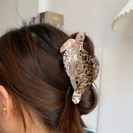 Funny Hair Claw Clip Cellulose Acetate, Unique Ocean Animal Barrette Hair Clip for Women Thick & Thin Hair Sea Turtle