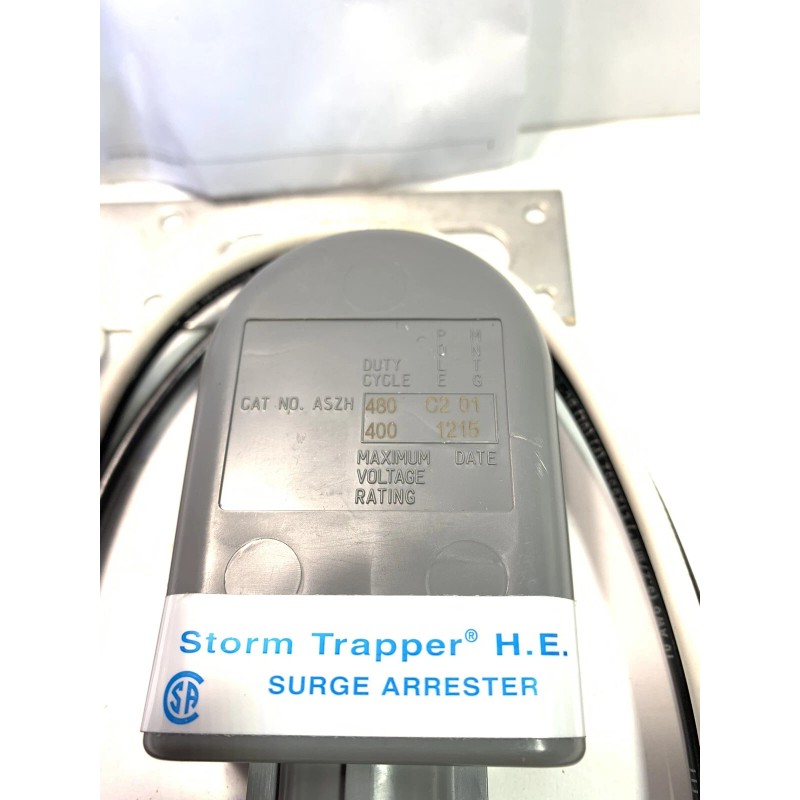 Eaton Cooper Power VariStar Storm Trapper HE MOV Surge Arrester