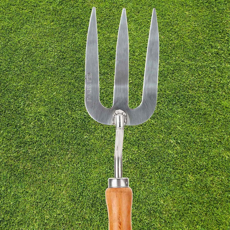 VFM - Stainless Steel Garden Fork With Wooden Handle -