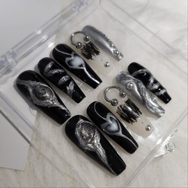 [Handmade nail tip] black hole - almond / [수제네일팁] black hole - 아몬드