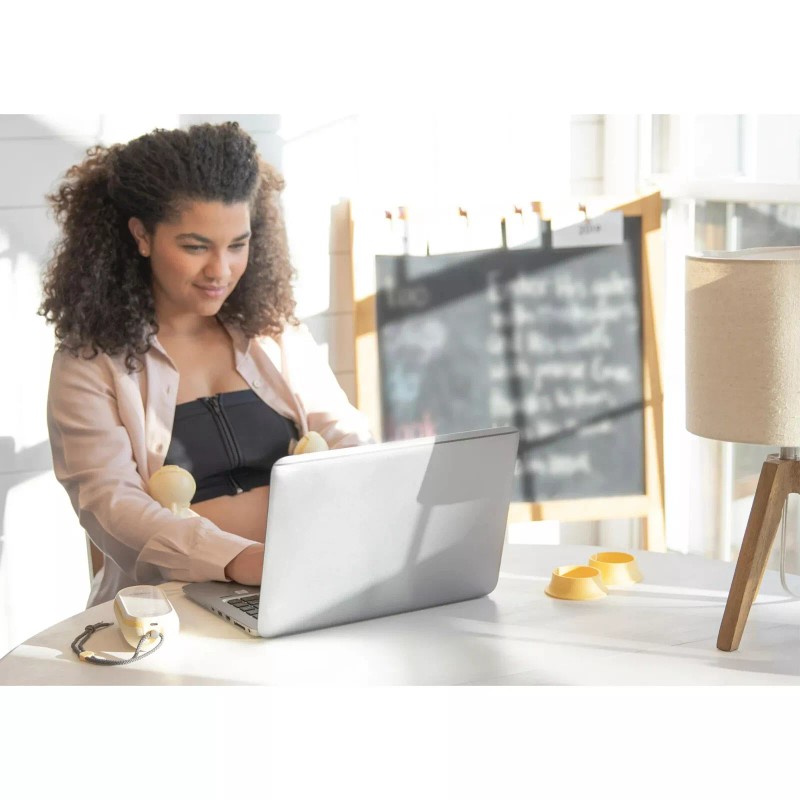Medela NEW - Medela EASY EXPRESSION BUSTIER for Breast Pumping