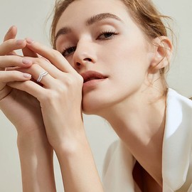 LYLYMIMI Rings for Women1.0ct Moissanite Rings Brilliant D Color VVS1 Clarity Lab Created Diamond Ring Rhodium Plated Solid S925 Sterling Silver 4-Prong Moissanite Engagement Ring for Women