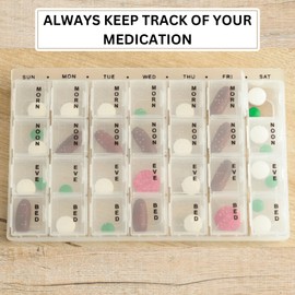 RINCS Essentials Pill Box – Weekly Tablet Organizer 7 Day 4 Times a Day, Dossett 4 Compartments Tablet Box Travel Medication Storage