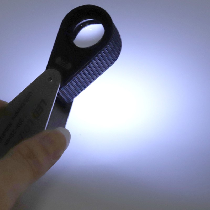 20X Folding Magnifying Glass Portable Rechargeable Pocket Magnifier with LED