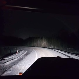 Genssi Elite LED Replacement Bulbs 6000K Super White Replaces Halogen 9005 HB3