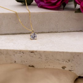 Carissima Gold Women's 9 ct Yellow Gold 6 mm Round Cubic Zirconia Pendant on 9 ct Yellow Gold 0.7 mm Diamond Cut Curb Chain Necklace of Length 41 cm/16 Inch