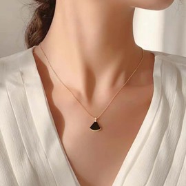 Hanaoops Necklaces for Women 925 Silver Small Skirt Zirconia Mother of Pearl Necklace Dainty Party Gifts Holiday Jewellery for Friends and Family