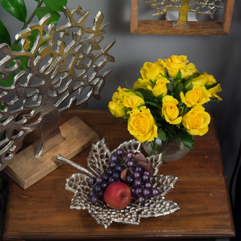 Decorative Leaf Bowl, Metal, Silver, 2 Sizes, Bowl in Leaf