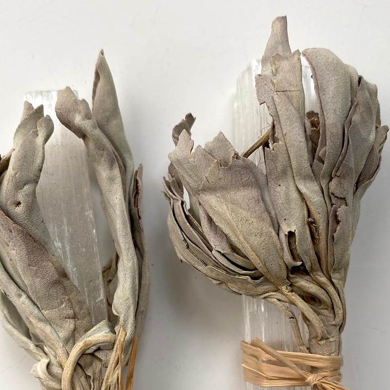 VIE Mini Smudge Cluster, White Sage with Selenite Wand 4",