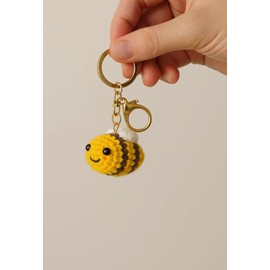 Edizzone Best Friends Gifts For Women Birthday, Funny Bee Keychain, Cool Bestie Gifts for Her
