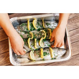 [𝟕𝟎 𝐏𝐚𝐜𝐤] Extra Large Disposable Aluminium Foil Containers with Lid 9 x 9 inch Square Foil Containers for Baking, Roasting, Broiling, Cooking, Food Storage,