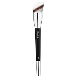 S 823 Cutting Foundation Brush