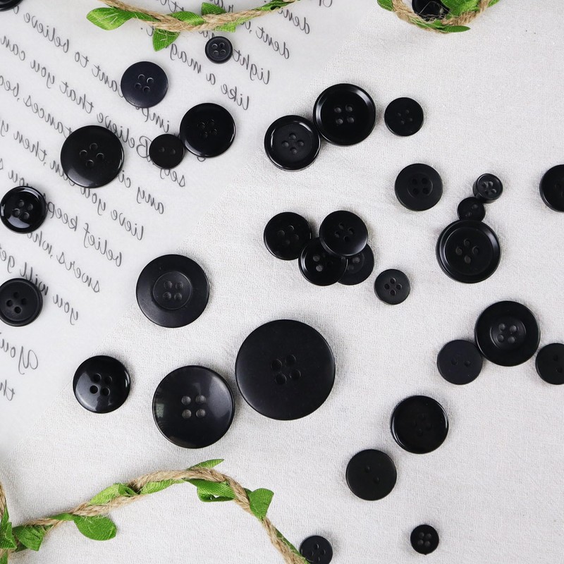 Black Resin Buttons for Crafts, Mixed Sizes Button for Sewing,