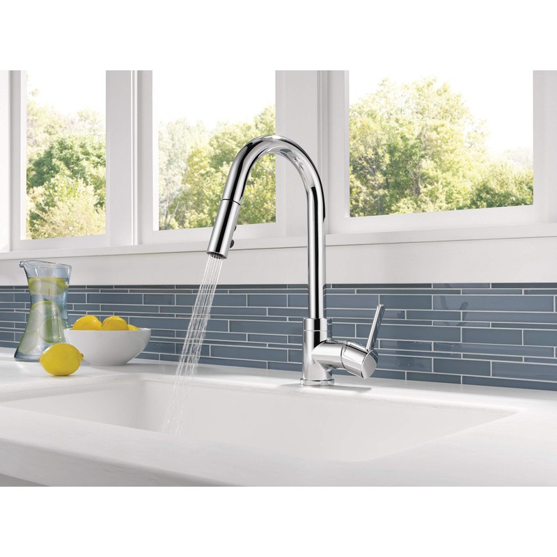Peerless Precept Single-Handle Kitchen Sink Faucet with Pull Down Sprayer,