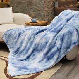 Gray Fleece Throw Blanket, Soft Luxury Microfiber Plush Cover for Couch, Sofa, Bed, Cozy Warm Lightweight Comfort Blanket, Minimal Home Room Decor, Holiday, Camping, Travel Blanket Bedding