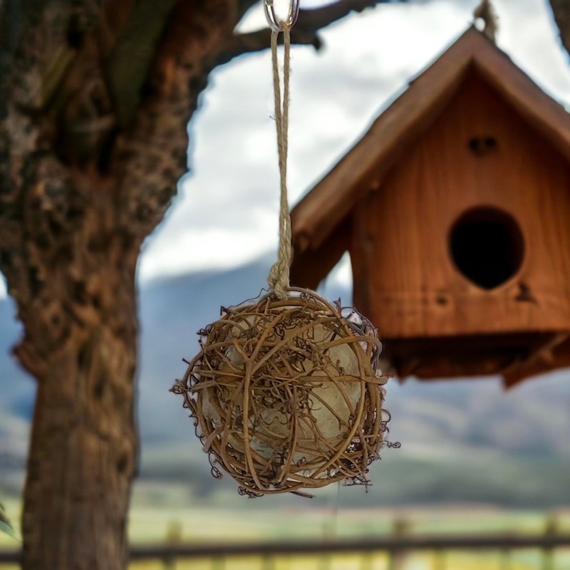 Backyard Essentials Round Vine Bird Nesting Material Ball with All