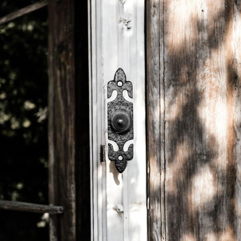Decorative Cast Iron Push Doorbell, Fleur De LYS Design, Black