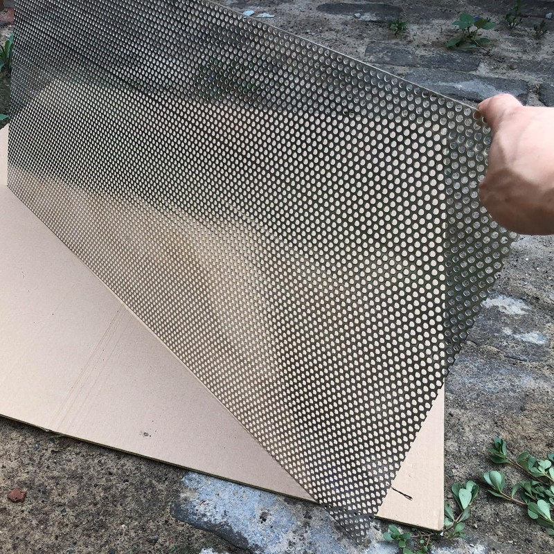 FengYoo 19 Gauge Perforated Metal Sheets Expanded Metal Mesh Aperture