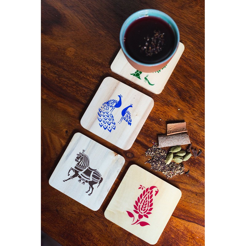 IVEI Sanjhi print wooden coasters set of 4