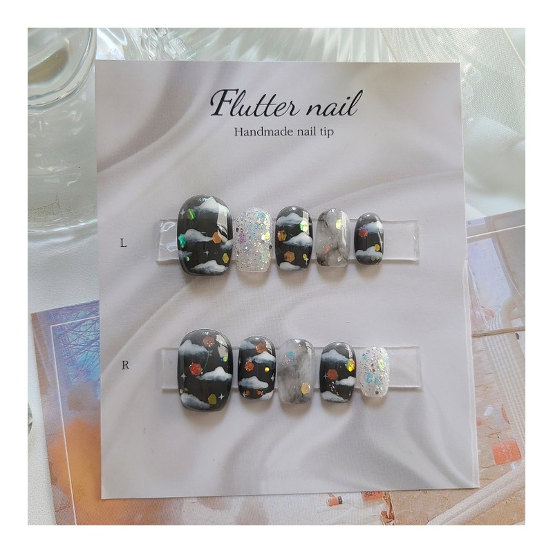 Homemade nail tip with fluffy cloud glitter - Short Oval