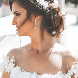 EleQueen Women's Silver-tone Austrian Crystal Teardrop Pear Shape 2.4 Inch Long Clip-on Dangle Earrings Clear