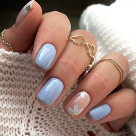 Blue Press on Nails Short Square Fake Nails with White Flower Design Spring Stick on Nails Summer False Nails Full Cover Reusable Artificial Nails for Women Girls Manicure 24Pcs