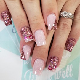 24Pcs Valentine's French Tip Press on Nails Short Square Fake Nails Silver Glitter with Pink Heart Sequins False Nails Full Cover Artificial Glue on Nails Cute Valentines Stick on Nails for Women