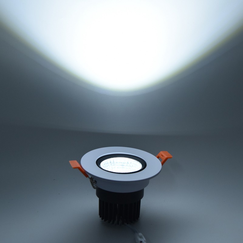 LED Downlight 7W 630lm Adjustable Dimmable Recessed COB Ceiling Light