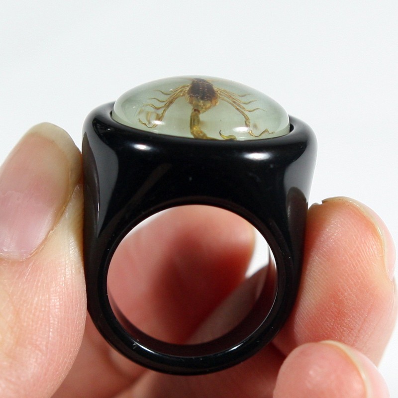REALBUG Golden Scorpion Black Ring Size 6