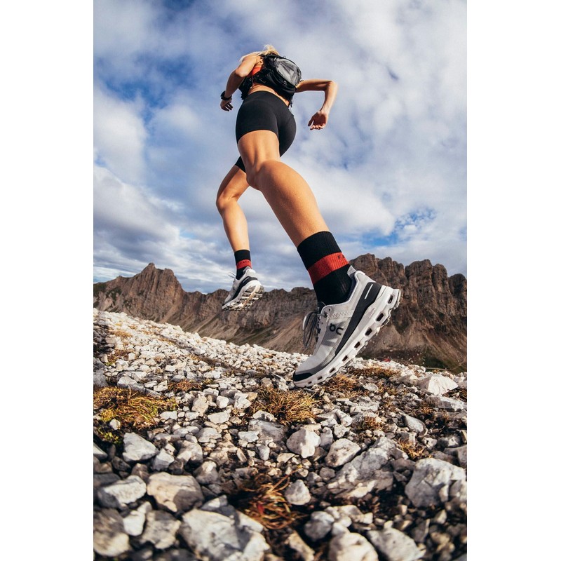 FALKE Women's RU Compression Stabilizing W So Lyocell Functional Yarn