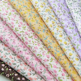 70 × 50cm Pre-Cut Premium 100% Cotton Tiny Floral Fabric, Doll Clothes Fabric, Small Print, Perfect for Mini Sewing Craft Projects, Pre-Cut to 27 × 19 inches