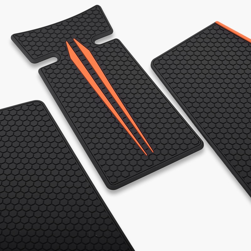 BYEMTTY 3D Traction Pad Tank Kit Compatible with KTM Duke
