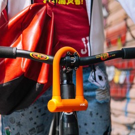 ULAC(ユーラック) BROOKLYN シリコンカバー自転車用U字ロック UL-SU3-01 76mm×128mm オレンジ