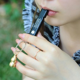 JunyiDIY Heart Disease Emergency Keychain with Powerful Whistle and Portable Gourd Pill Capsule, Unique Dual Charm pendant Gift for Dad, Mom, and Grandparents