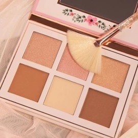 Beauty Creations - Floral Bloom Highlight  Contour  Polvo iluminador y contorno, tonos neutros, clidos y fros, con Acabado brillante para todo tipo...