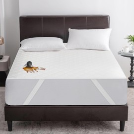 Waterproof Quilted Mattress Protector - Breathable Mattress Protector King Size - Soft Cooling Non Slip Washable Mattress Cover Pad with Corner Elastic Straps