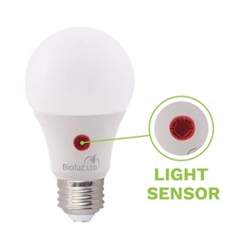 Bioluz LED Dusk to Dawn Light Bulb, 9W (60W Equivalent) A19 LED Light Bulb with Photocell Sensor, Auto On/Off, 3000K Soft White Indoor/Outdoor Light Bulbs for Porch, Yard, Hallway – UL Listed 6-Pack