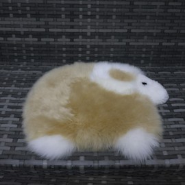RZLWOOL Genuine Sheepskin Chair Pad Anti Slip Design Cute Soft Comfortable for Living Room Sofa Bedroom Dressing Table Dining Table Fur Chair Cushion Car Fur Seat Cushion (1, Honey Brown, 18×14 Inch)